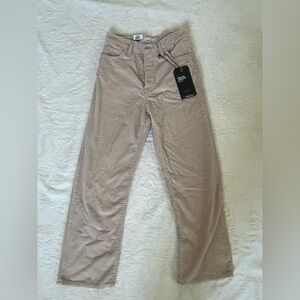 Levi Ribcage Straight Ankle Tan